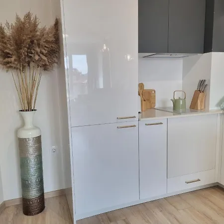 Green Apartment *