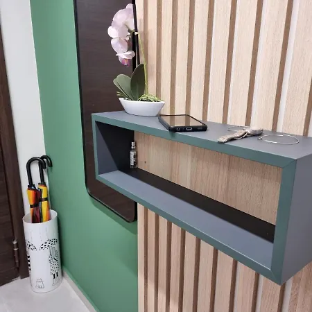 Green Apartment